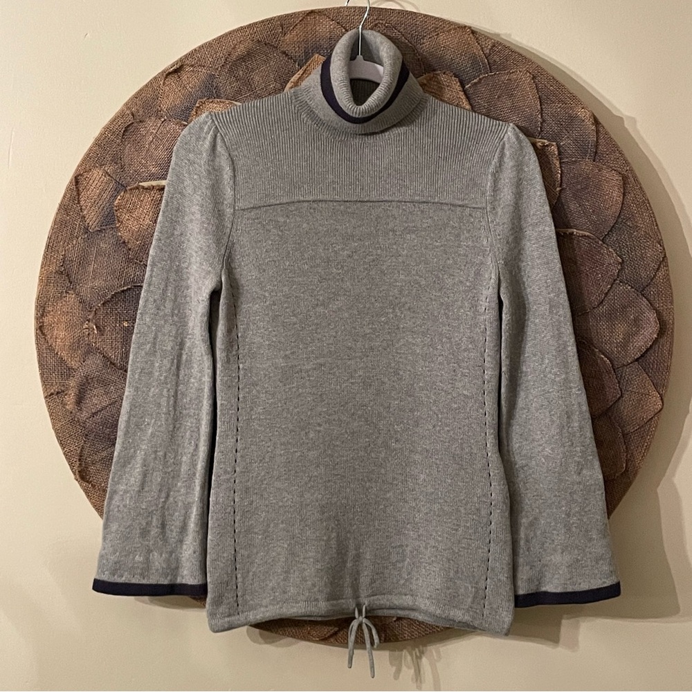Banana Republic Women’s Turtleneck Sweater